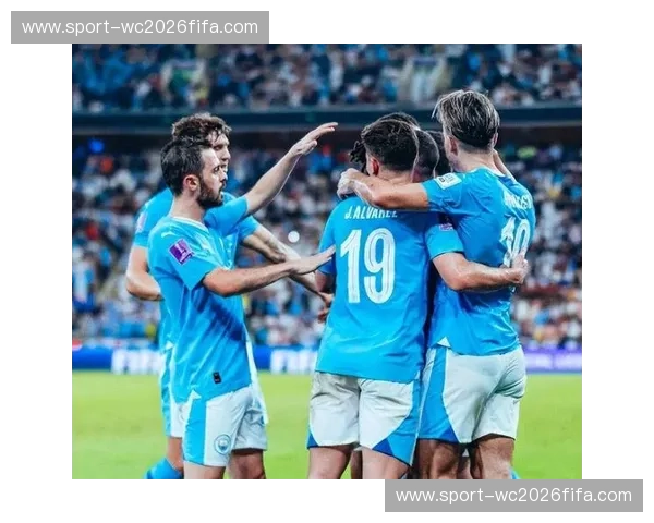 诺维奇vs曼城:英超绿茵场上的“小鬼当家”与“蓝月亮”的宿命对决